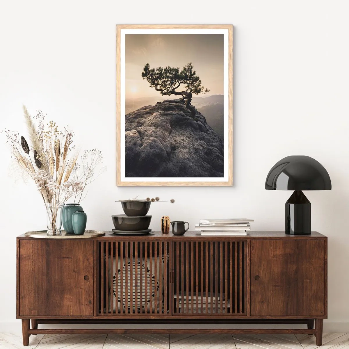 Plakat i ramme af lyst egetræ - Livet vinder altid - 50x70 cm