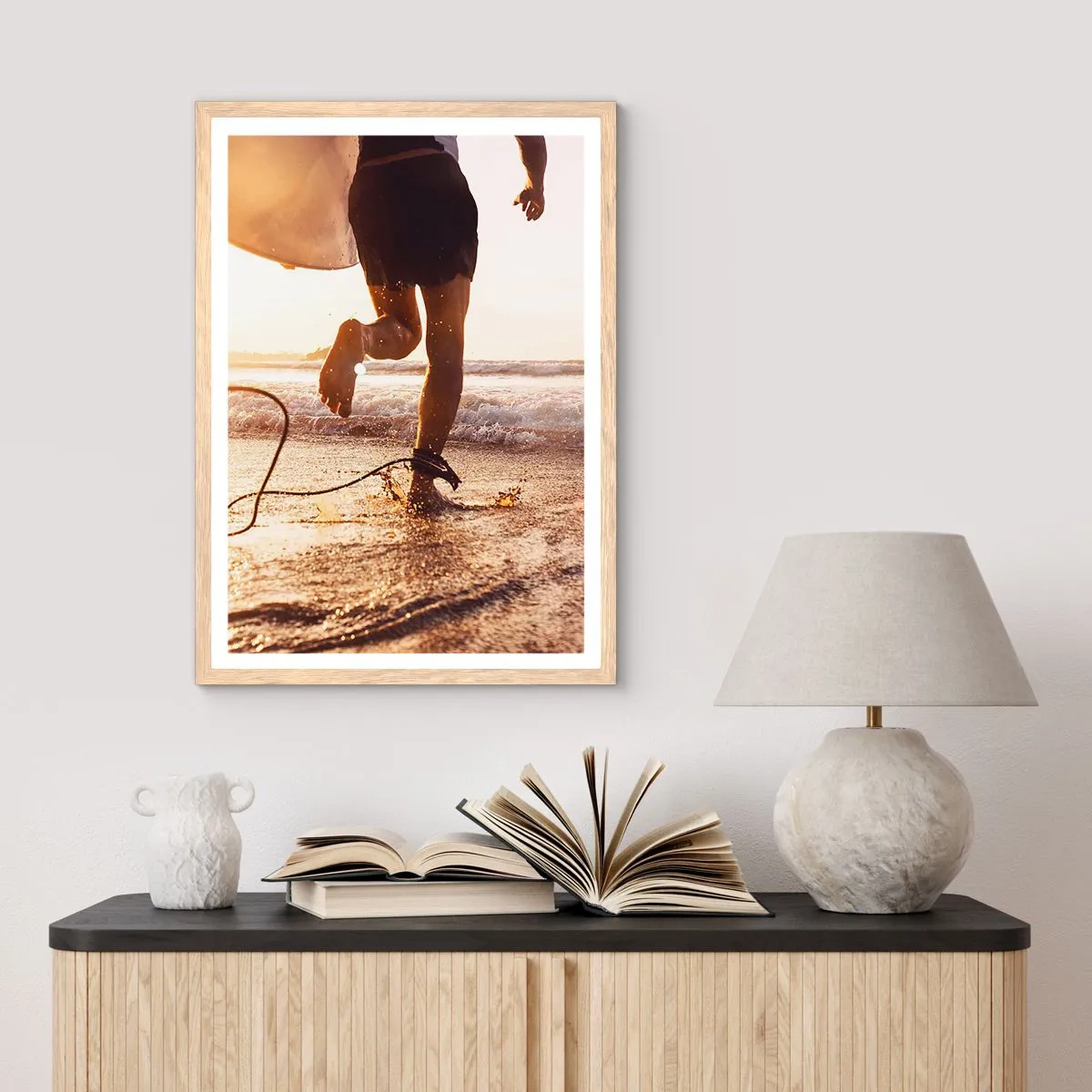 Plakat i ramme af lyst egetræ - For at møde bølgen - 30x40 cm