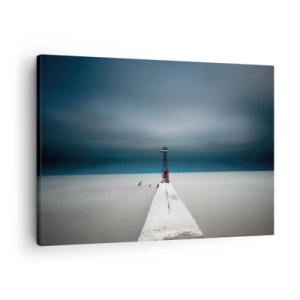 Lærredstryk - Billede på lærred - Et fyrtårn for enden af en betonmole i et barskt landskab - 70x50cm - At møde det uendelige - Moderne vægdekoration til stue og soveværelse ARTTOR