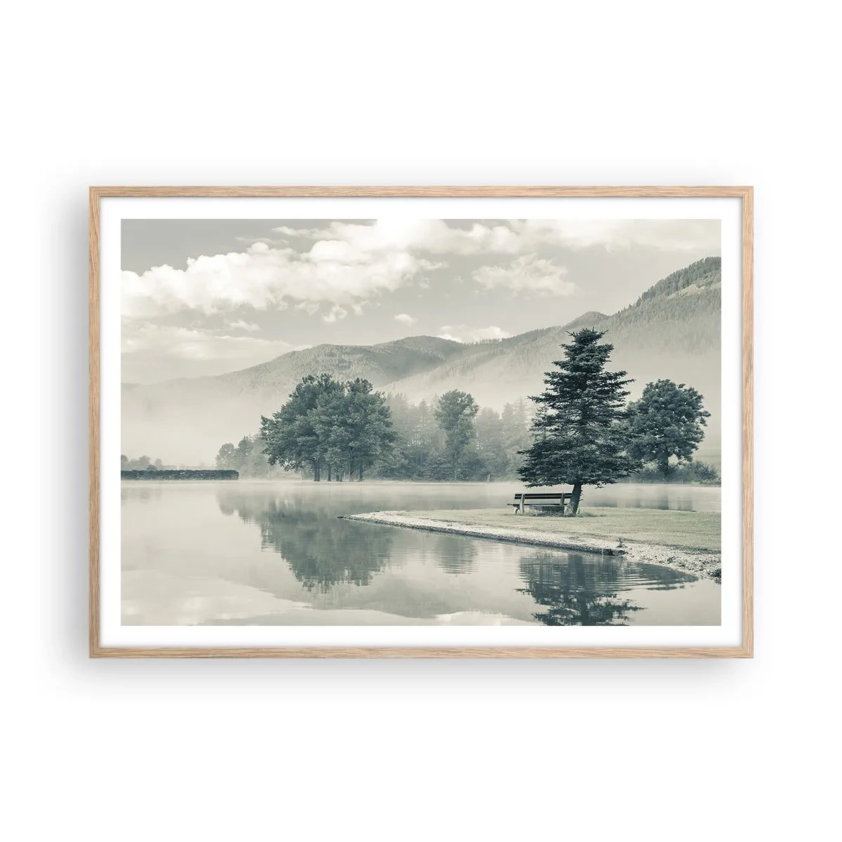 Plakat i ramme af lyst egetræ - Søen sover stadig - 100x70 cm