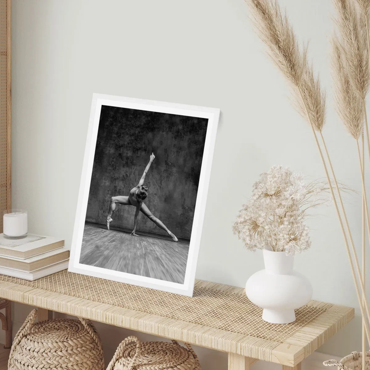 Plakat i hvid ramme - Idealet om balance - 70x100 cm