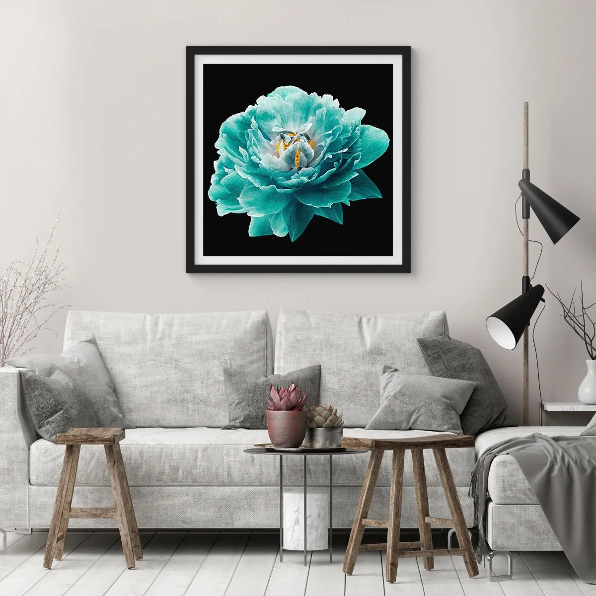 Plakat i sort ramme - Blå og gyldne kronblade - 30x30 cm