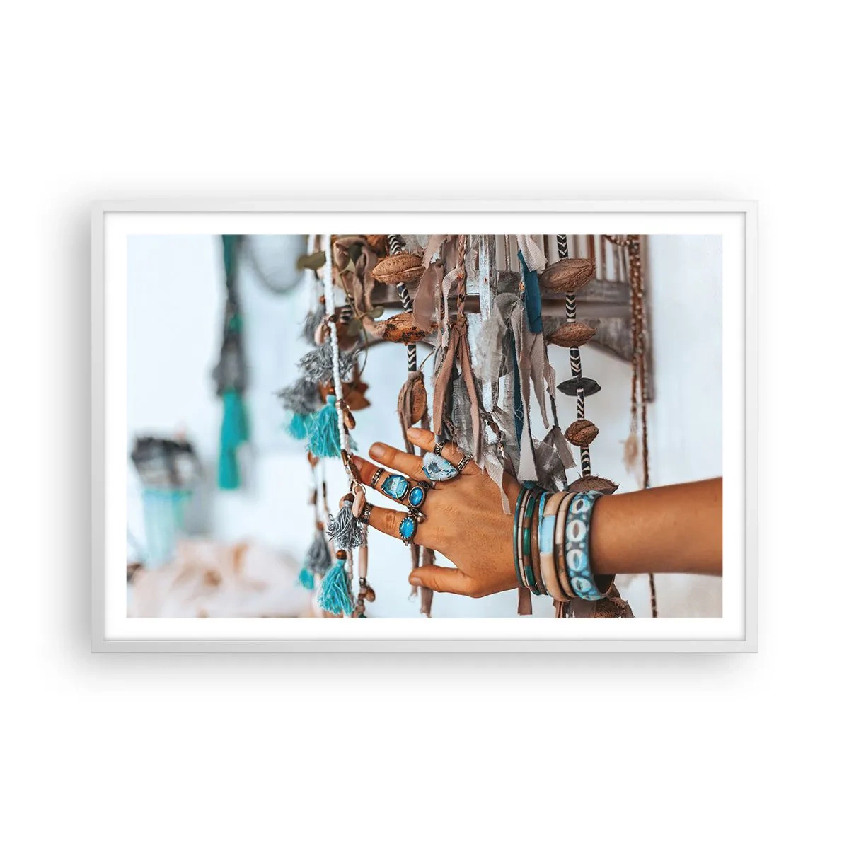 Plakat i hvid ramme - Lokale skatte - 91x61 cm