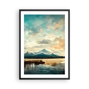 Plakat i sort ramme - Malerisk bjerglandskab ved solnedgang - 50x70cm - Under himlens beskyttelse - Moderne vægdekoration til stue og soveværelse ARTTOR