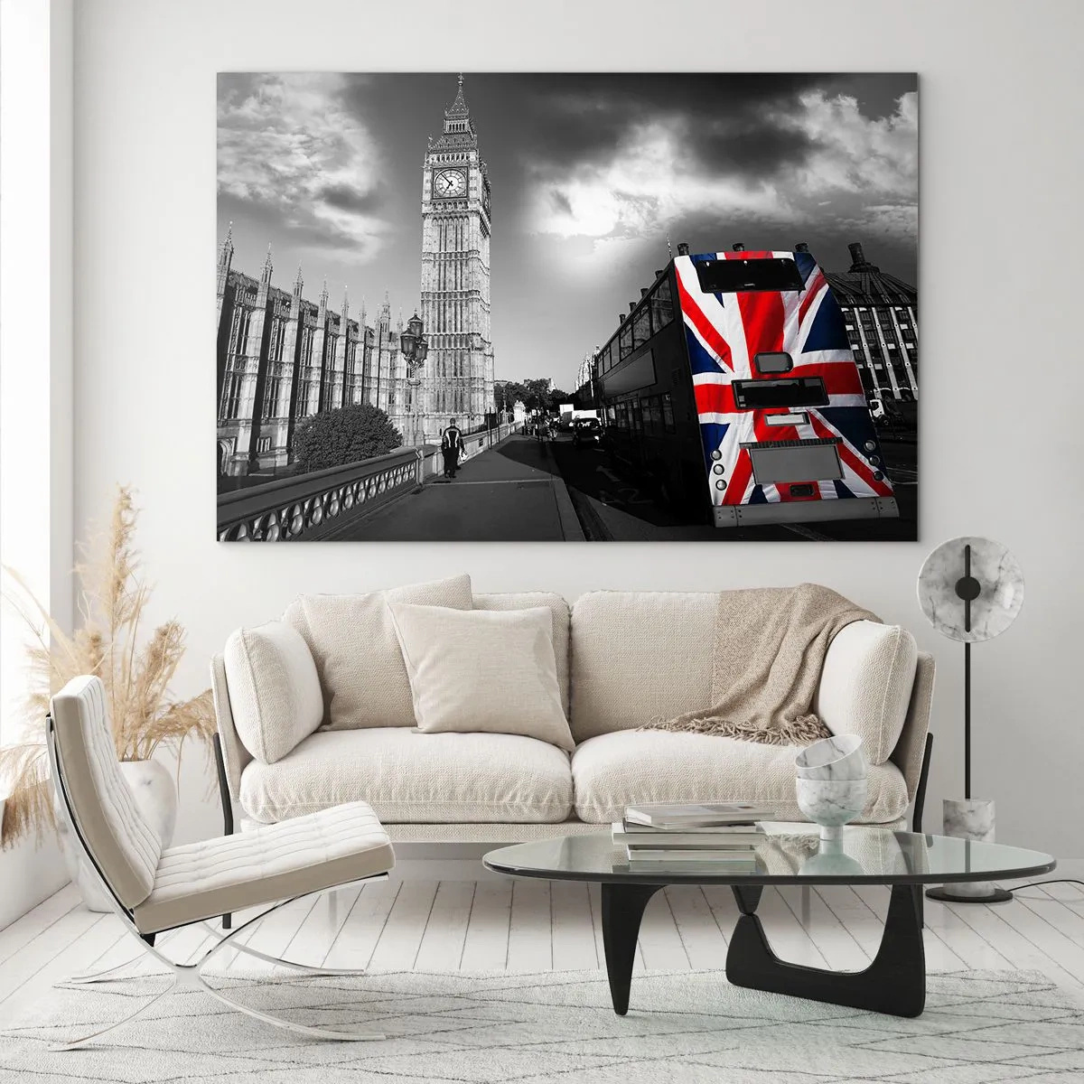 Billede på glas - Big Ben og en bus med et britisk flag - 70x50cm - Stolt og stor - Moderne vægdekoration til stue og soveværelse ARTTOR