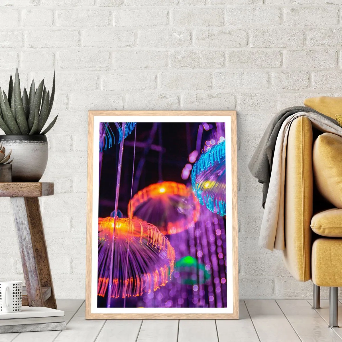 Plakat i ramme af lyst egetræ - Lysende springvand - 40x50 cm