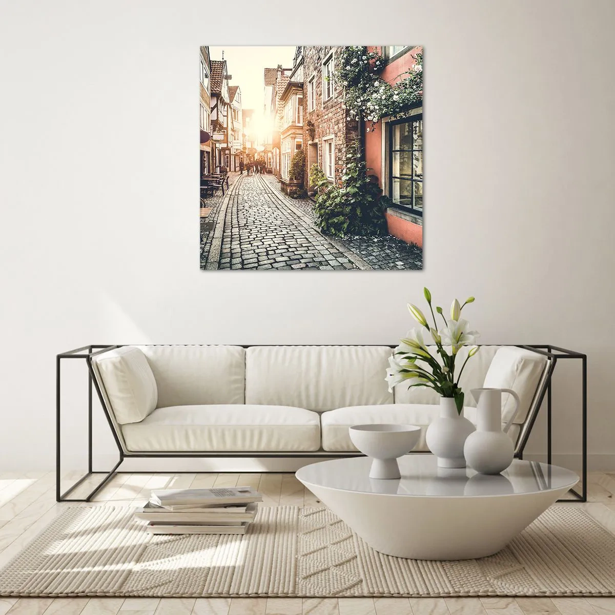 Billede på glas - En rosengyde i et lyserødt skær - 30x30 cm