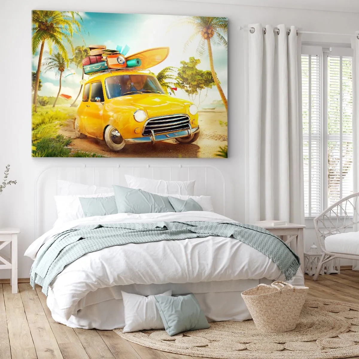 Lærredstryk - Billede på lærred - En gul bil med bagage mod et tropisk landskab - 70x50cm - En rejse for mere end et smil - Moderne vægdekoration til stue og soveværelse ARTTOR