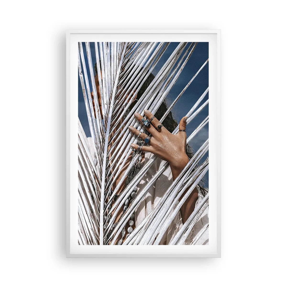 Plakat i hvid ramme - Shamanens kæreste? - 61x91 cm