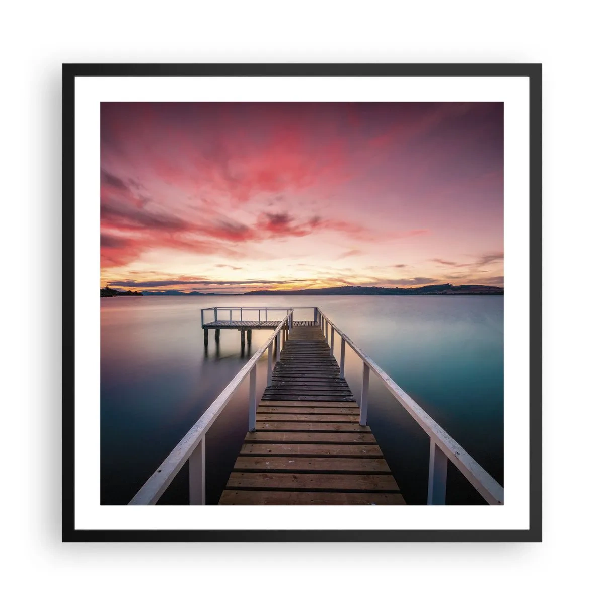 Plakat i sort ramme - Aftenens blide flamme - 60x60 cm