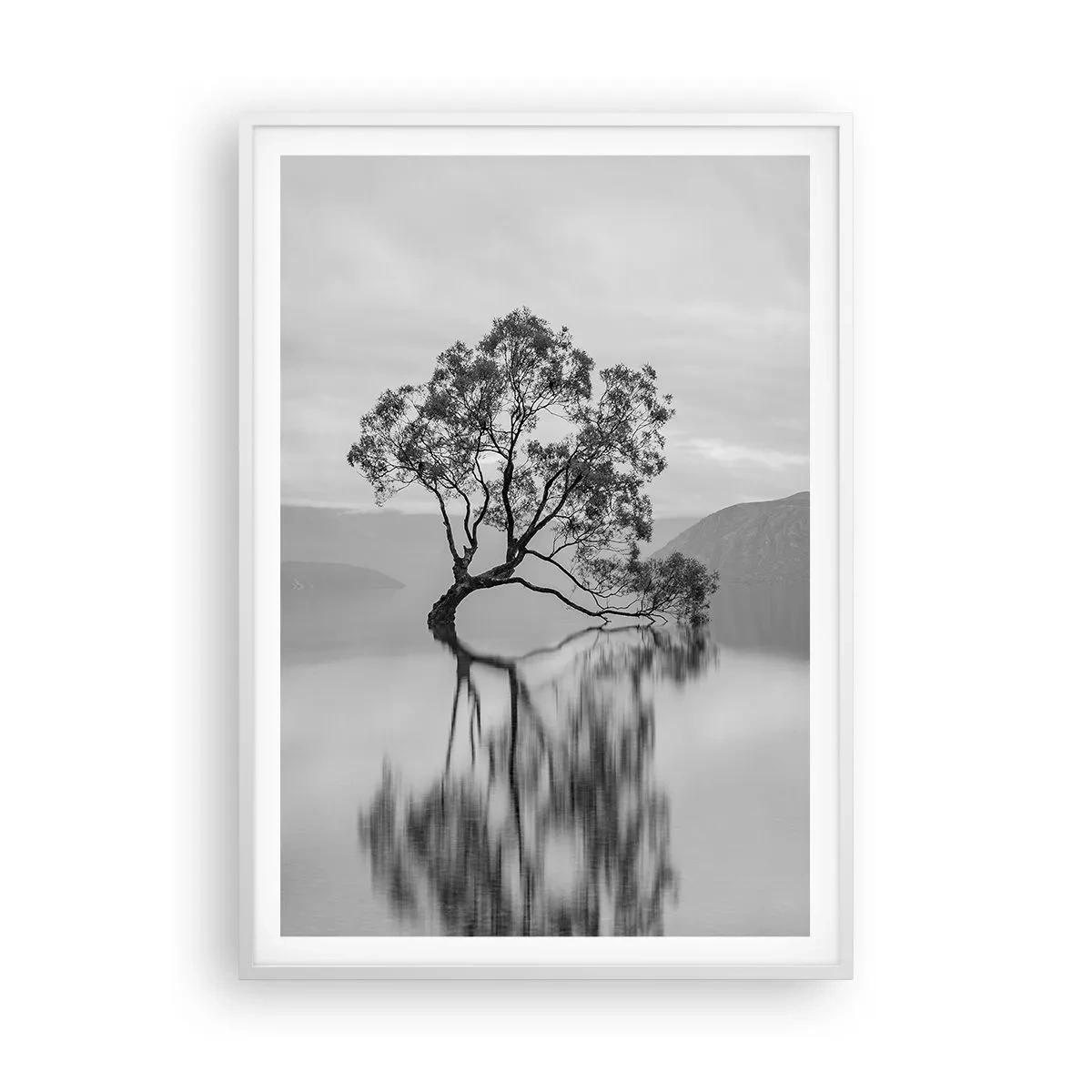 Plakat i hvid ramme - Der findes et land - 70x100 cm