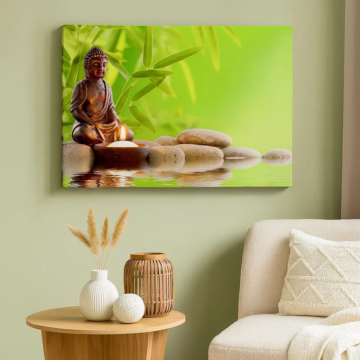 Lærredstryk - Billede på lærred - Buddhafigur med sten og et stearinlys mod en bambusbaggrund - 70x50cm - Livet er smukt - Moderne vægdekoration til stue og soveværelse ARTTOR