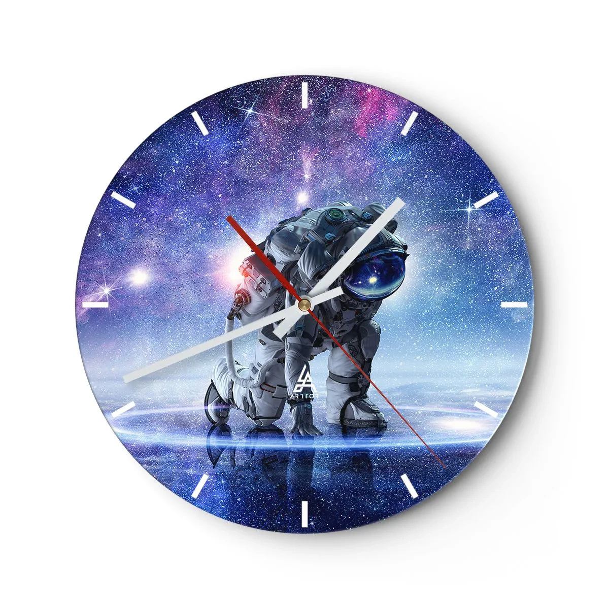 Vægur, Uret - En astronaut på baggrund af en kosmisk galakse i intense farver. - 30x30cm - Den stjerneklare himmel over mig - Moderne vægdekoration til stue, køkken og soveværelse ARTTOR