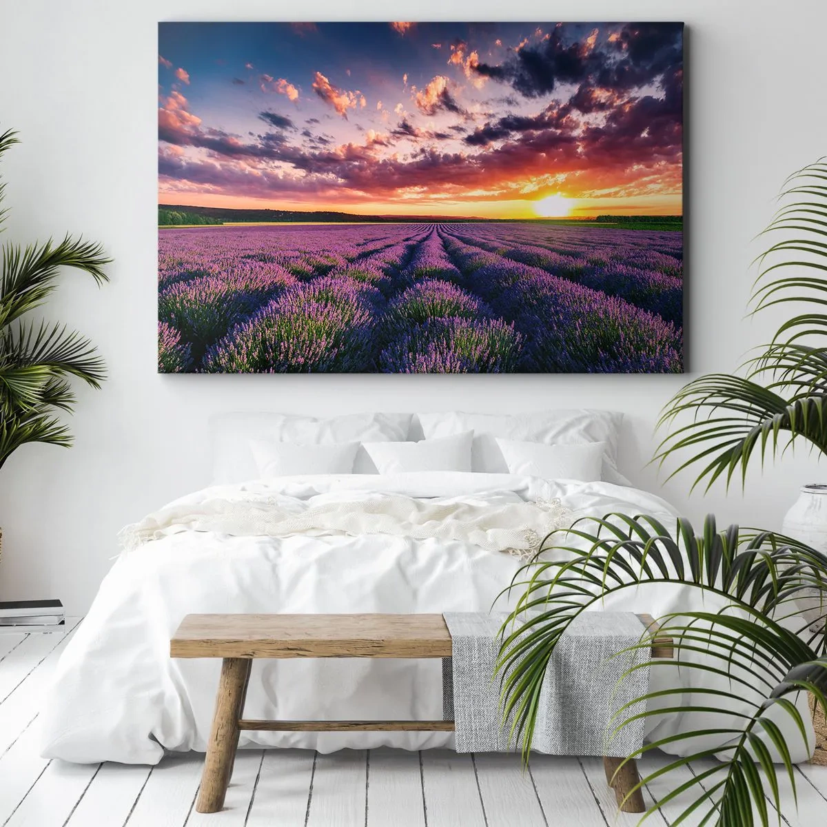 Lærredstryk - Billede på lærred - En lavendelmark ved solnedgang med en farverig himmel - 70x50cm - Lavendelverden - Moderne vægdekoration til stue og soveværelse ARTTOR
