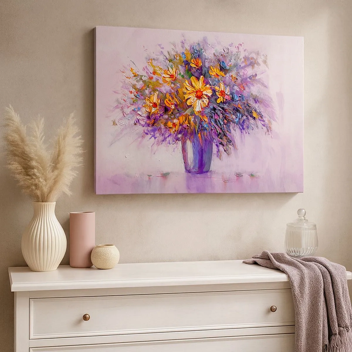 Lærredstryk - Billede på lærred - En buket blomster i en vase på en pastelfarvet baggrund - 70x50cm - Dufter sødt, ser sødt ud - Moderne vægdekoration til stue og soveværelse ARTTOR
