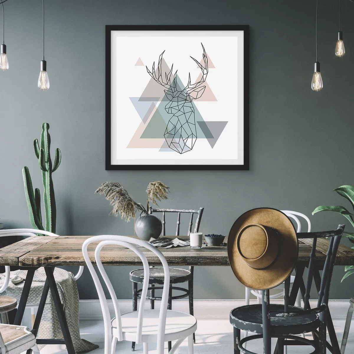Plakat i sort ramme - I en geometrisk skov - 30x30 cm