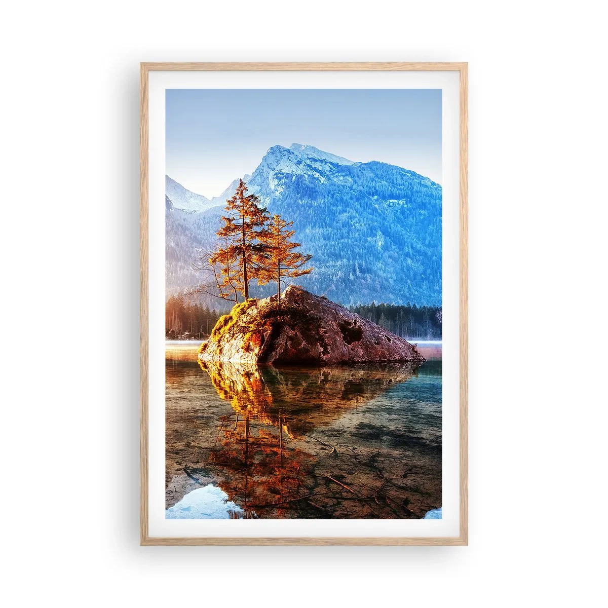 Plakat i ramme af lyst egetræ - Naturen i et nyt lys - 61x91 cm