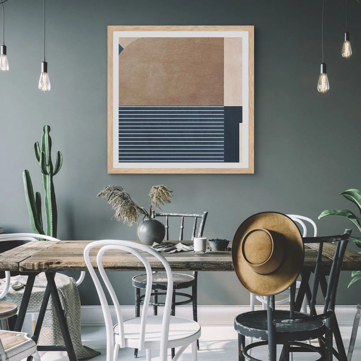 Plakat i ramme af lyst egetræ - En komposition af enkelhed og rundhed - 40x40 cm