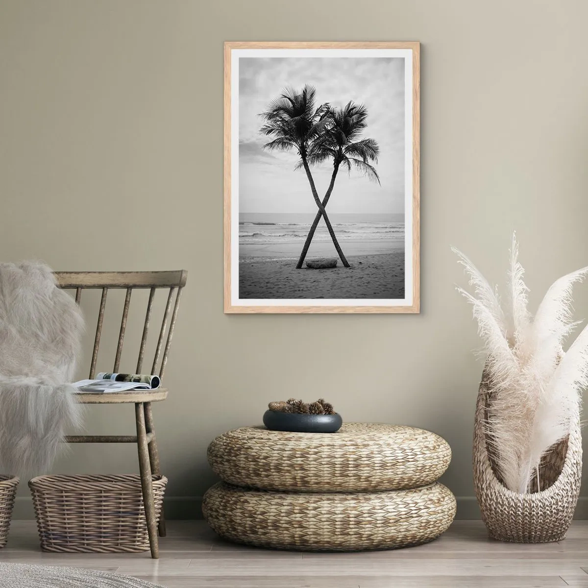 Plakat i ramme af lyst egetræ - Ømt nærvær - 70x100 cm