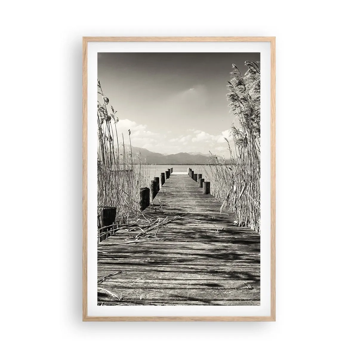 Plakat i ramme af lyst egetræ - I græssernes fred - 61x91 cm