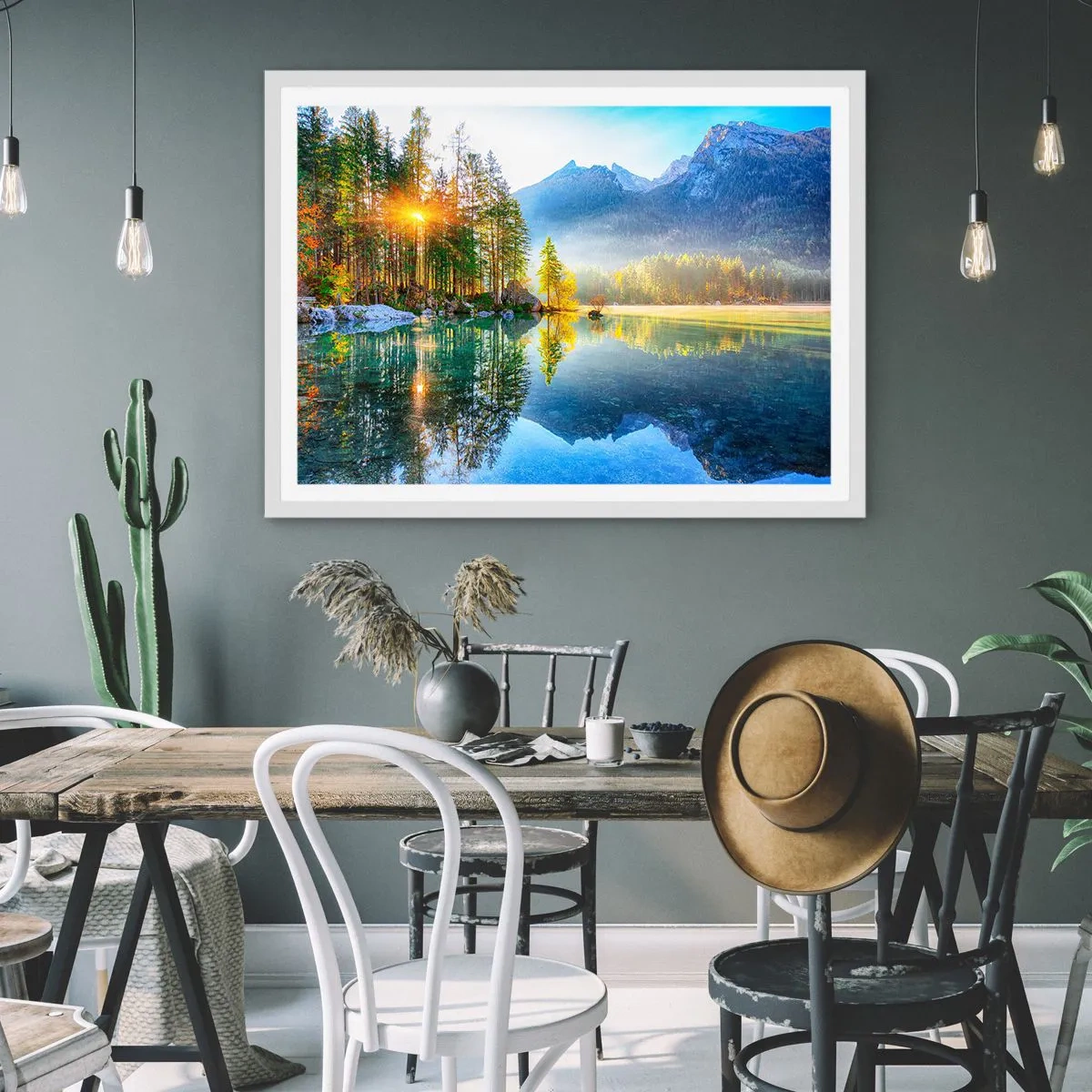 Plakat i hvid ramme - Majestæt og sødme - 91x61 cm