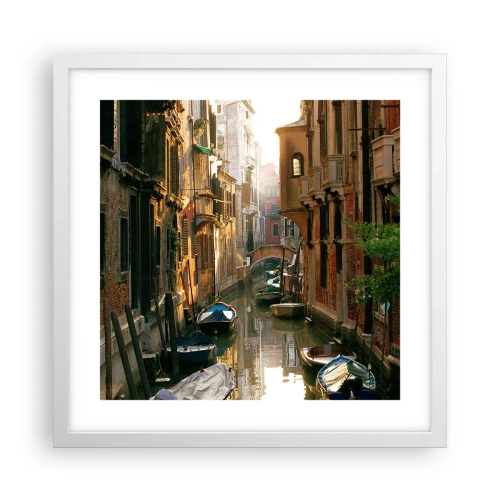Plakat i hvid ramme - I en venetiansk baggyde - 40x40 cm