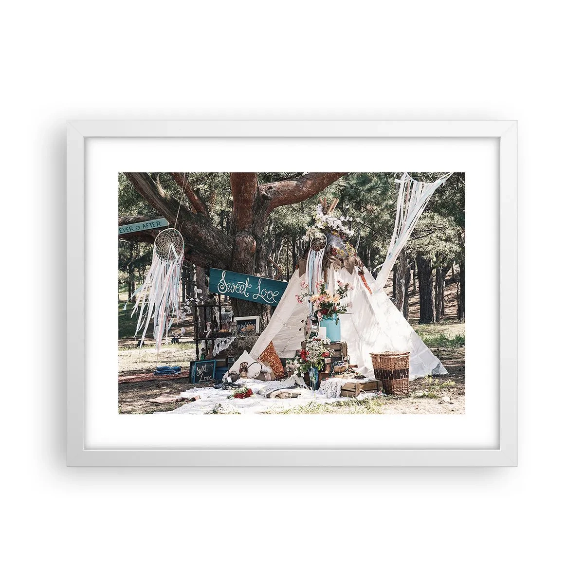 Plakat i hvid ramme - Make love… - 40x30 cm