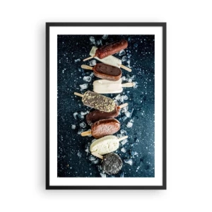 Plakat i sort ramme - Assorterede ispinde omgivet af is mod en mørk himmel - 50x70cm - En smag af varm sommer - Moderne vægdekoration til stue og soveværelse ARTTOR