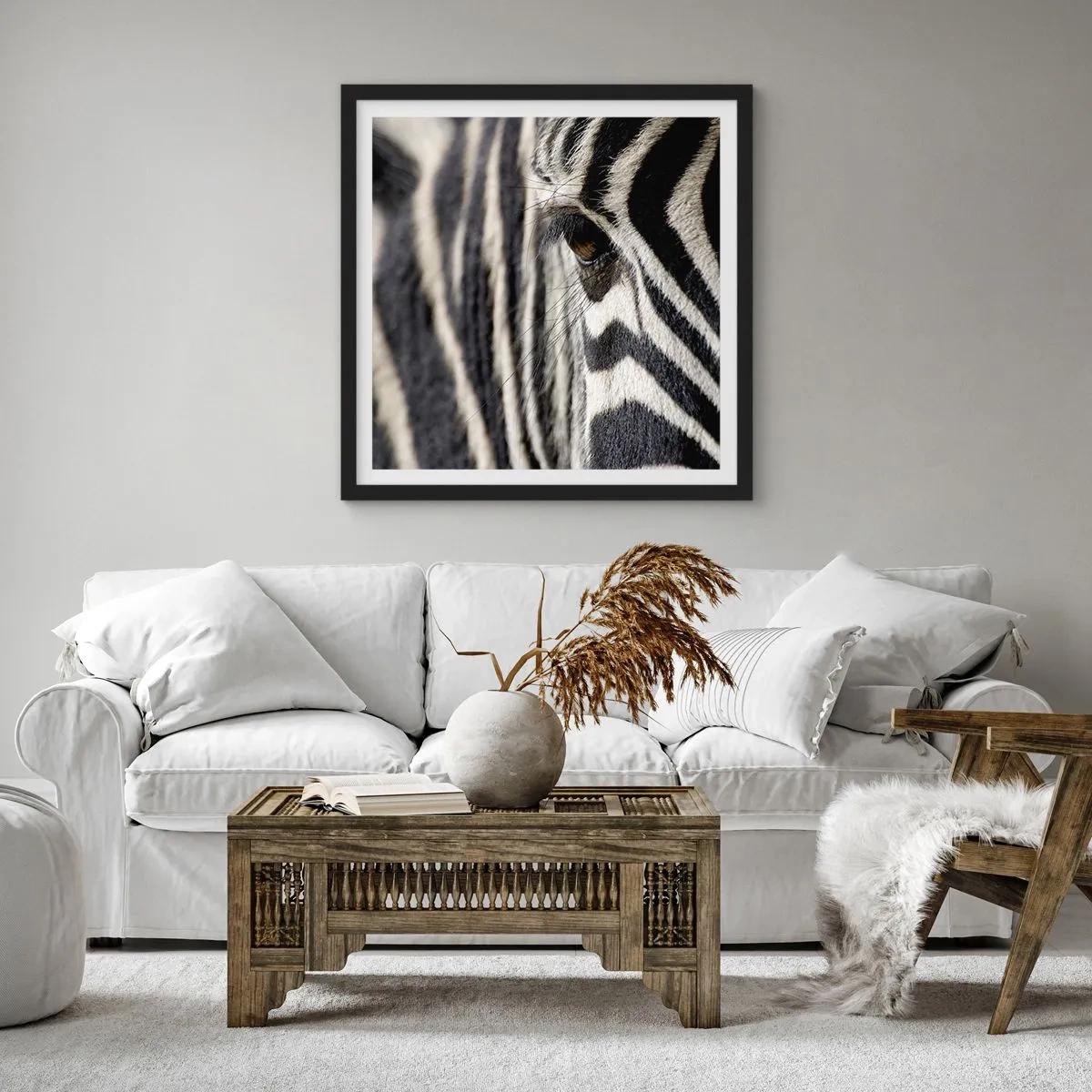 Plakat i sort ramme - Stribet portræt - 60x60 cm