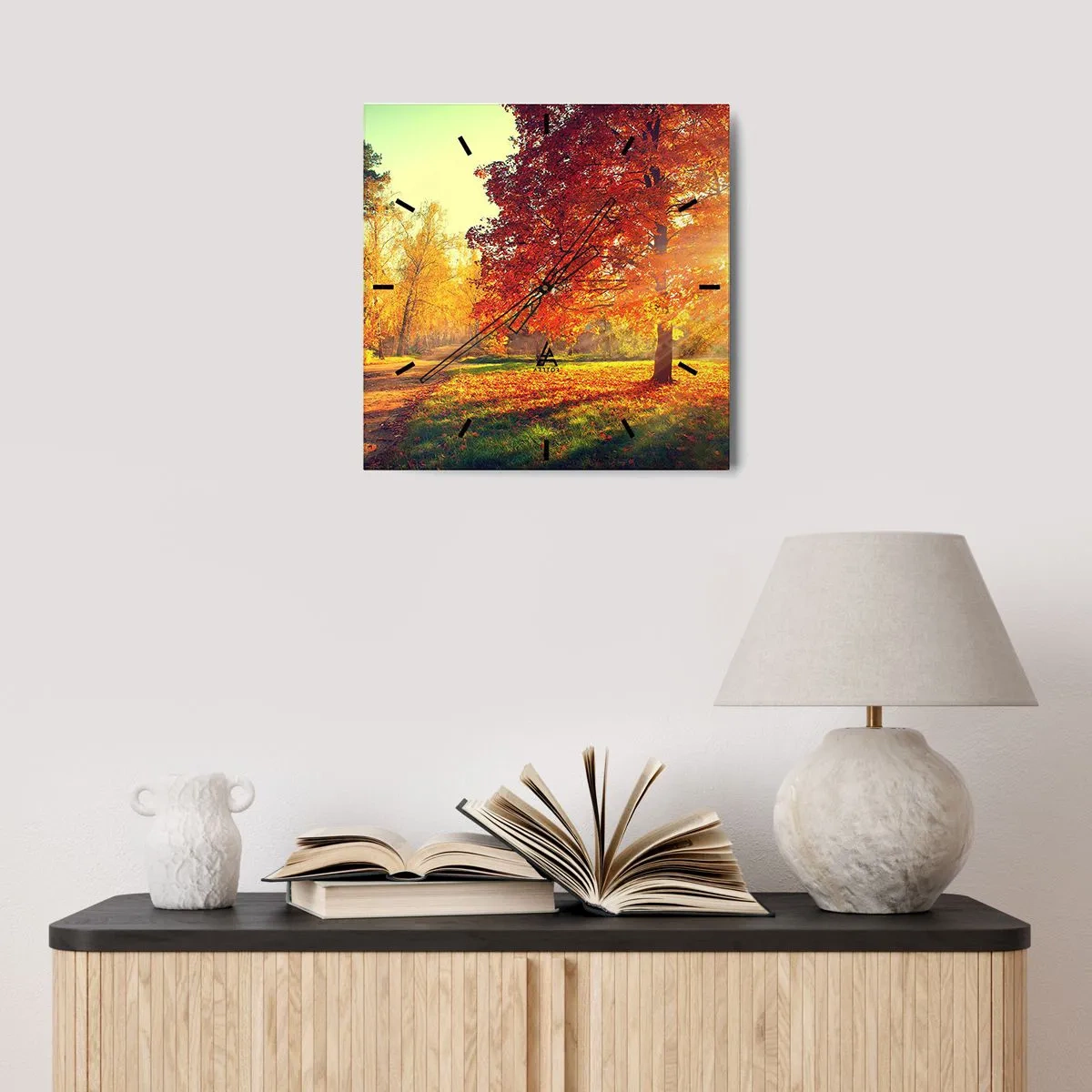 Vægur, Uret - Rød er smuk - 30x30 cm