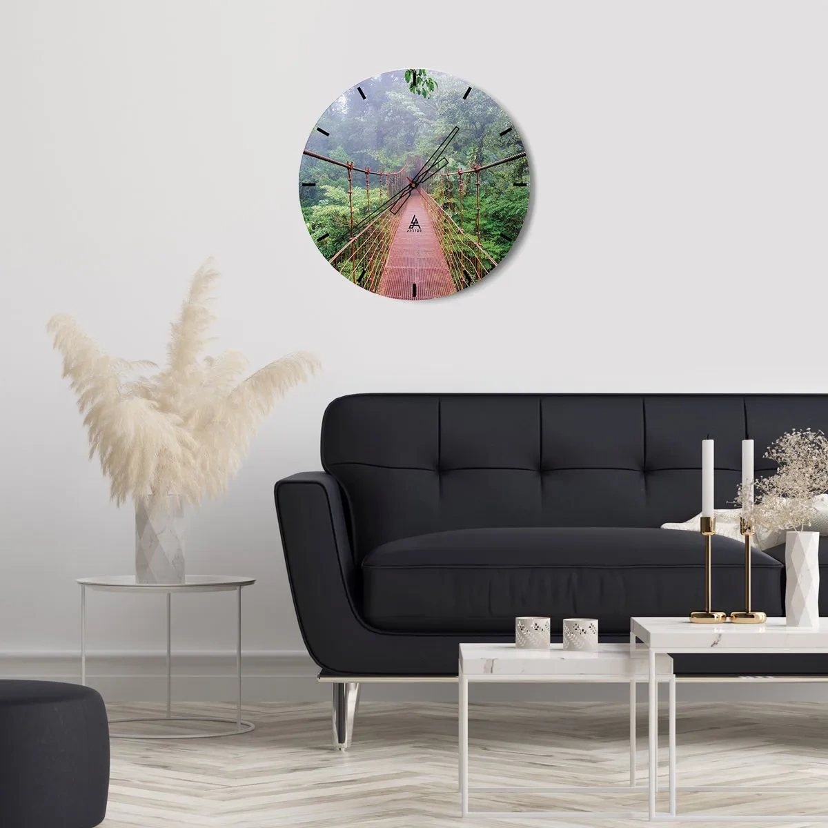 Vægur, Uret - En rød hængebro midt i en tropisk jungle - 30x30cm - Ophængt over kronerne - Moderne vægdekoration til stue, køkken og soveværelse ARTTOR