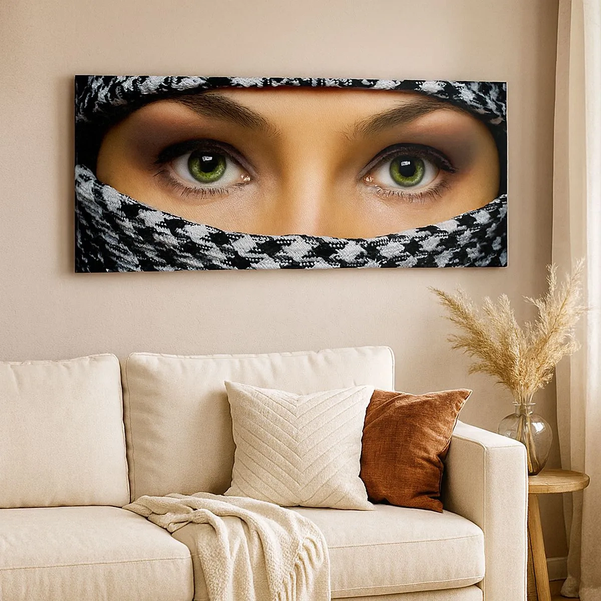 Lærredstryk - Billede på lærred - Et portræt af en sur grønøjede skønhed med grønne øjne - 100x40 cm