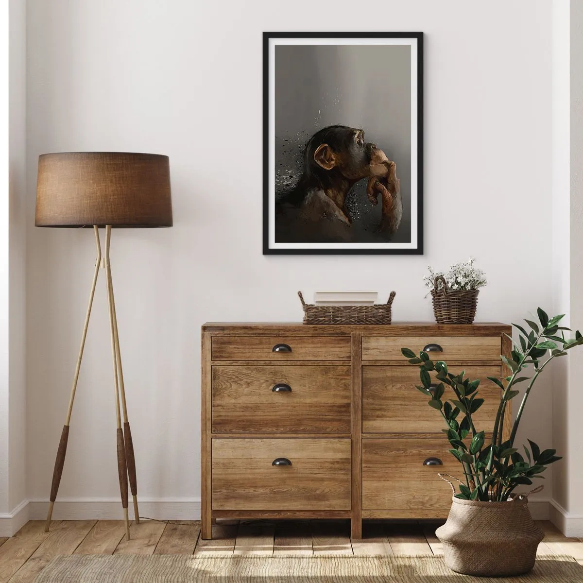 Plakat i sort ramme - Portræt af en tænkende abe i bløde gråtoner med en abstrakt baggrund - 50x70cm - Helt sikkert en tænker - Moderne vægdekoration til stue og soveværelse ARTTOR
