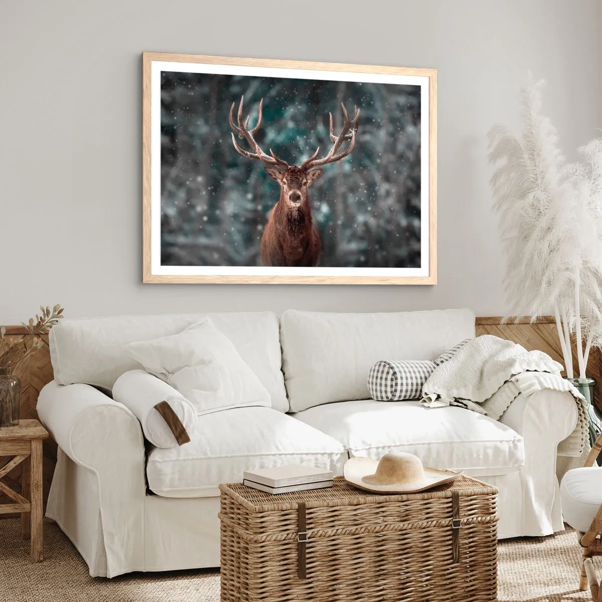Plakat i ramme af lyst egetræ - Skovens konge kronet - 50x40 cm