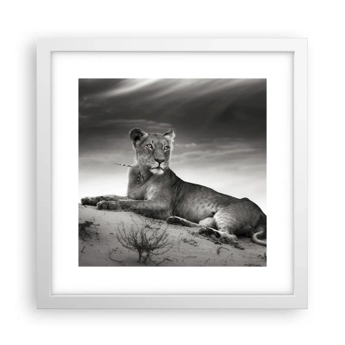 Plakat i hvid ramme - Resten af ørkendronningen - 30x30 cm