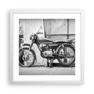 Plakat i hvid ramme - Klassikere frem for alt - 40x40 cm