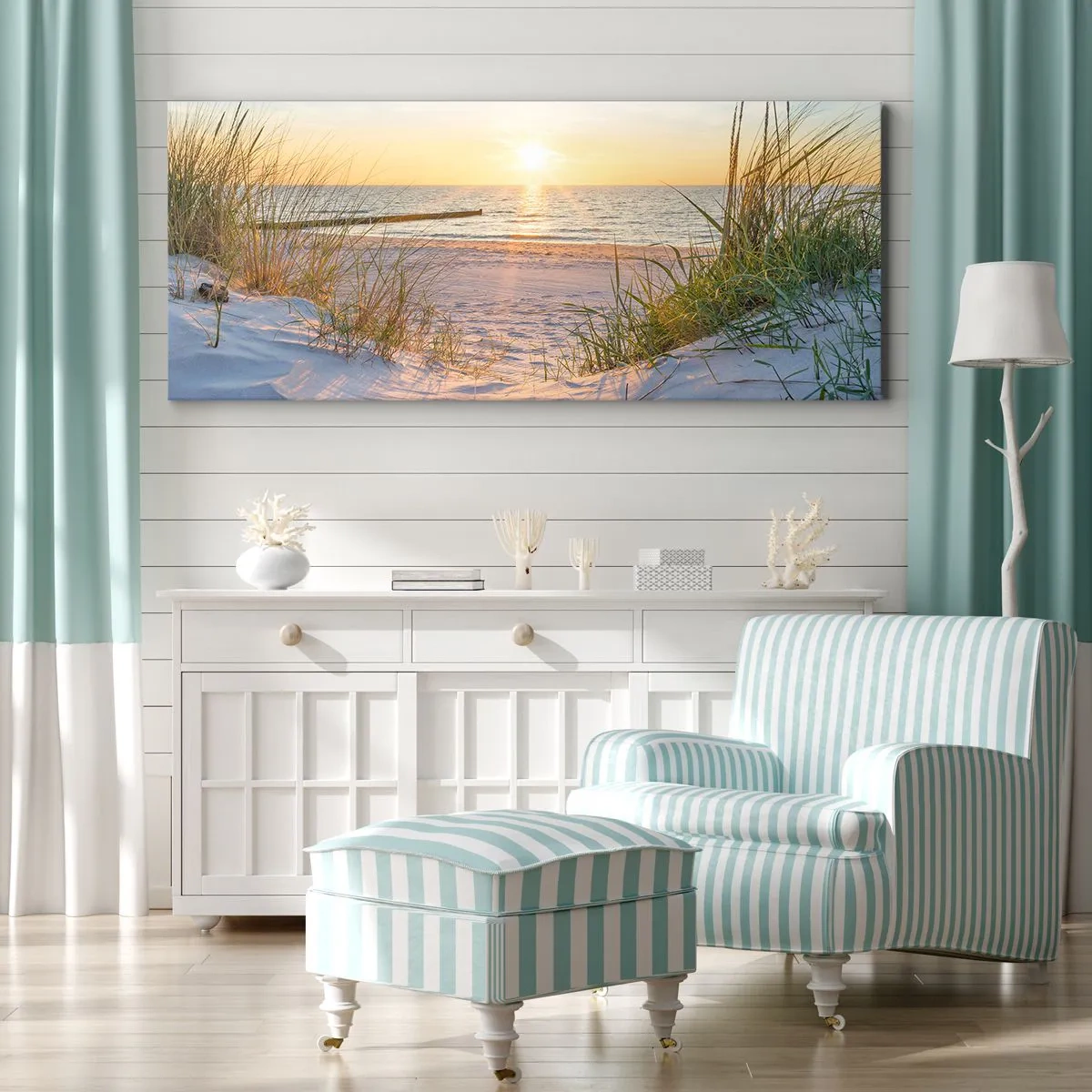 Lærredstryk - Billede på lærred - Havet brummer, fuglene synger, en vild strand midt i græsset.... - 100x40 cm