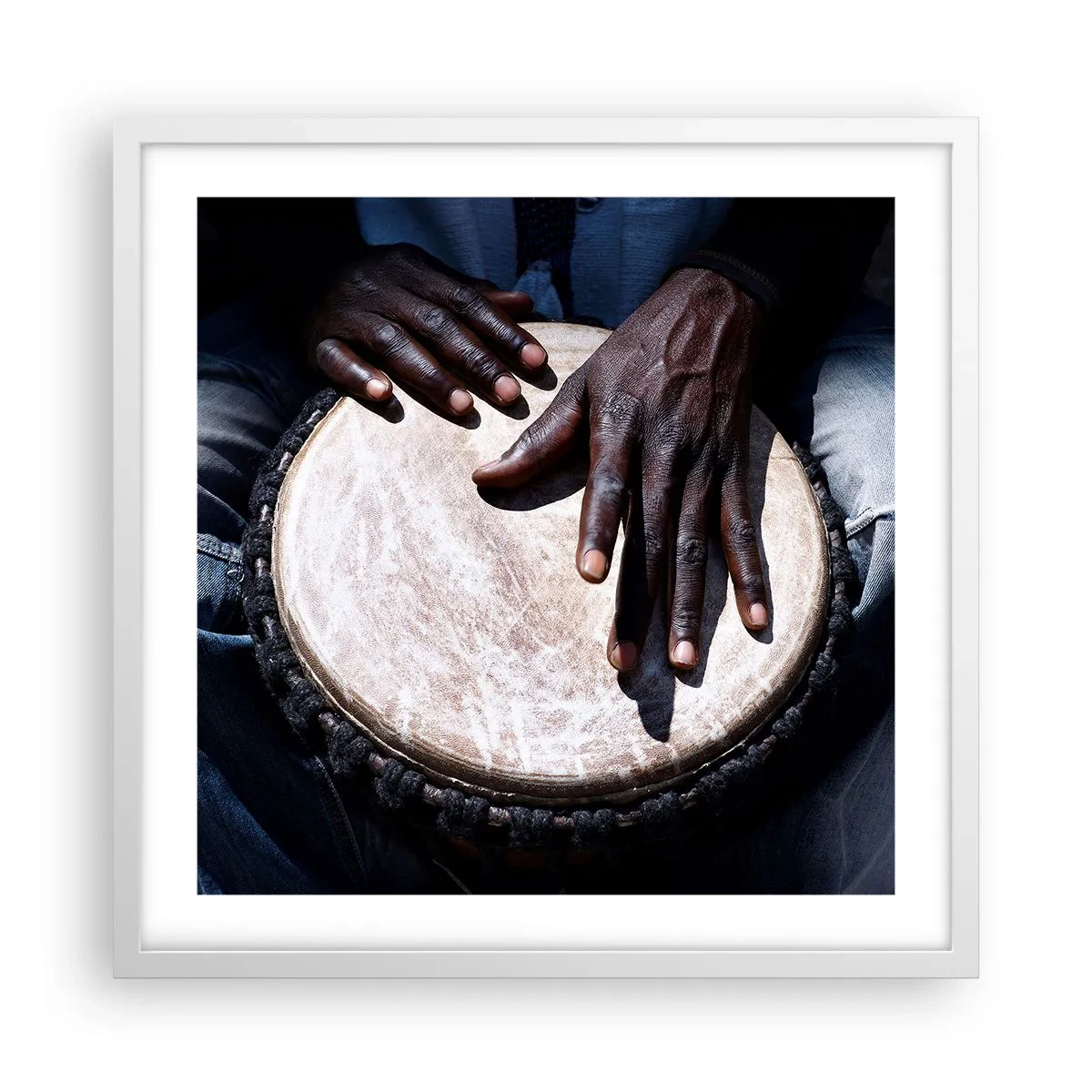 Plakat i hvid ramme - Lev i takt med din rytme - 50x50 cm