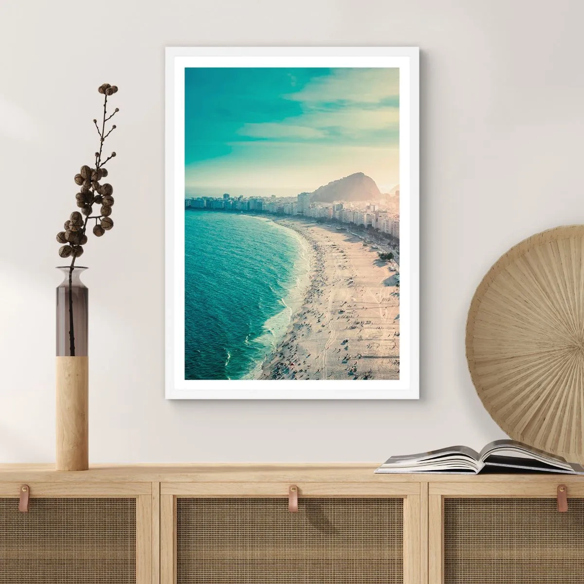 Plakat i hvid ramme - Evig ferie i Rio - 30x40 cm