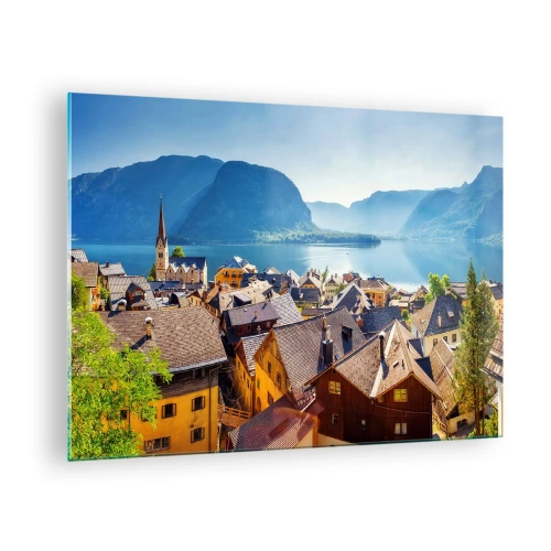 Billede på glas - En malerisk by ved en sø omgivet af bjerge - 70x50cm - Det kunne ikke være mere malerisk - Moderne vægdekoration til stue og soveværelse ARTTOR