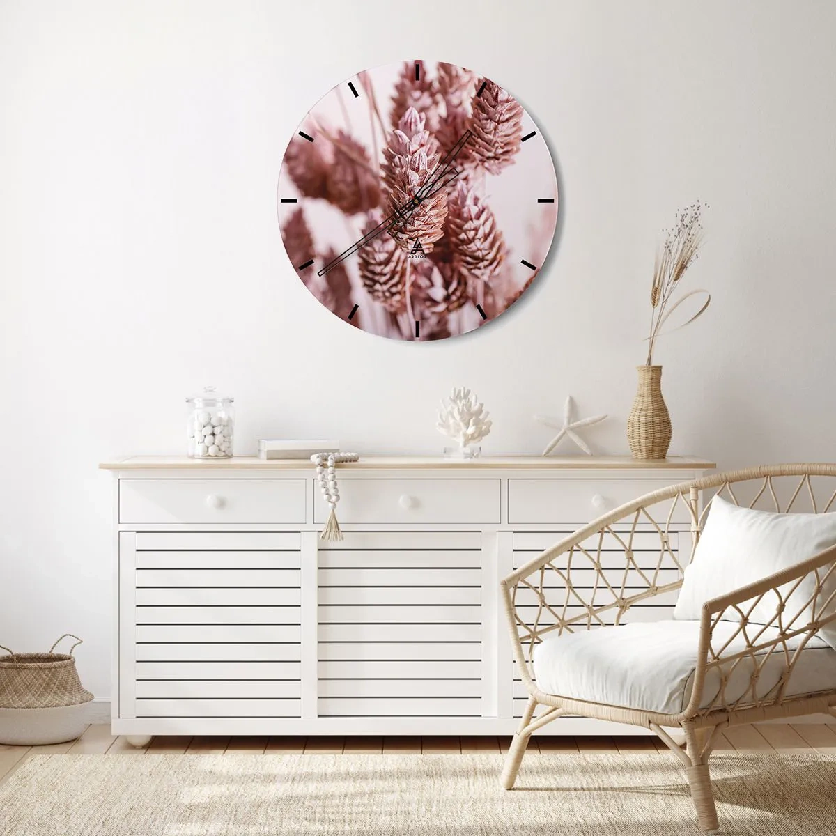 Vægur, Uret - Tilsyneladende ubemærket - 30x30 cm