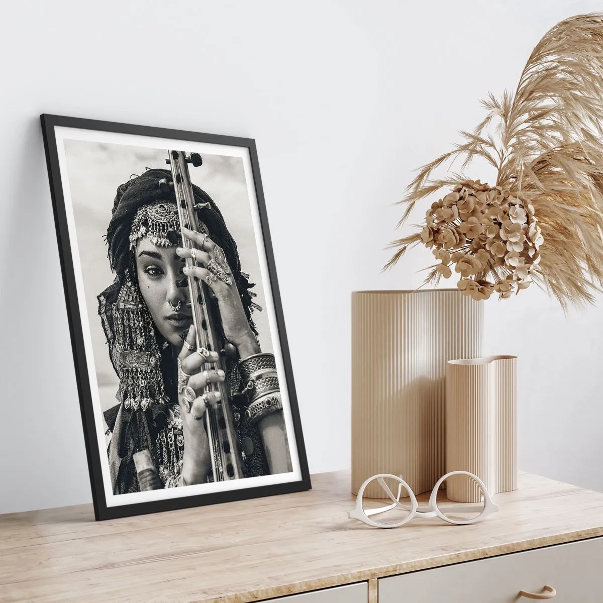 Plakat i sort ramme - Selve den orientalske musik - 30x40 cm