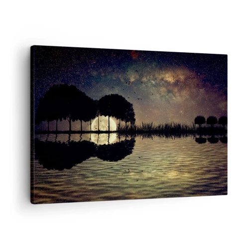 Lærredstryk - Billede på lærred - En magisk nat med træer og månen spejlet i vandet - 70x50cm - En nat på kanten af verden - Moderne vægdekoration til stue og soveværelse ARTTOR