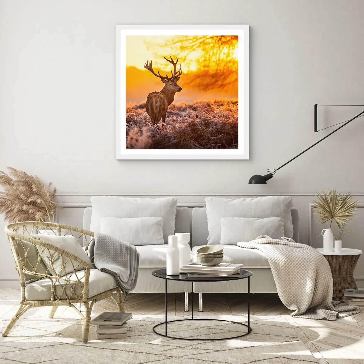 Plakat i hvid ramme - Kongen af efterårsskoven - 50x50 cm