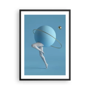 Plakat i sort ramme - En figur med en planet som hoved i en surrealistisk komposition - 50x70cm - Og planeterne går amok - Moderne vægdekoration til stue og soveværelse ARTTOR