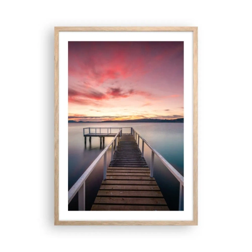 Plakat i ramme af lyst egetræ - Aftenens blide flamme - 50x70 cm