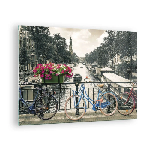 Billede på glas - Farverige cykler på kanalbroen - 70x50cm - Farverne i Amsterdams gader - Moderne vægdekoration til stue og soveværelse ARTTOR