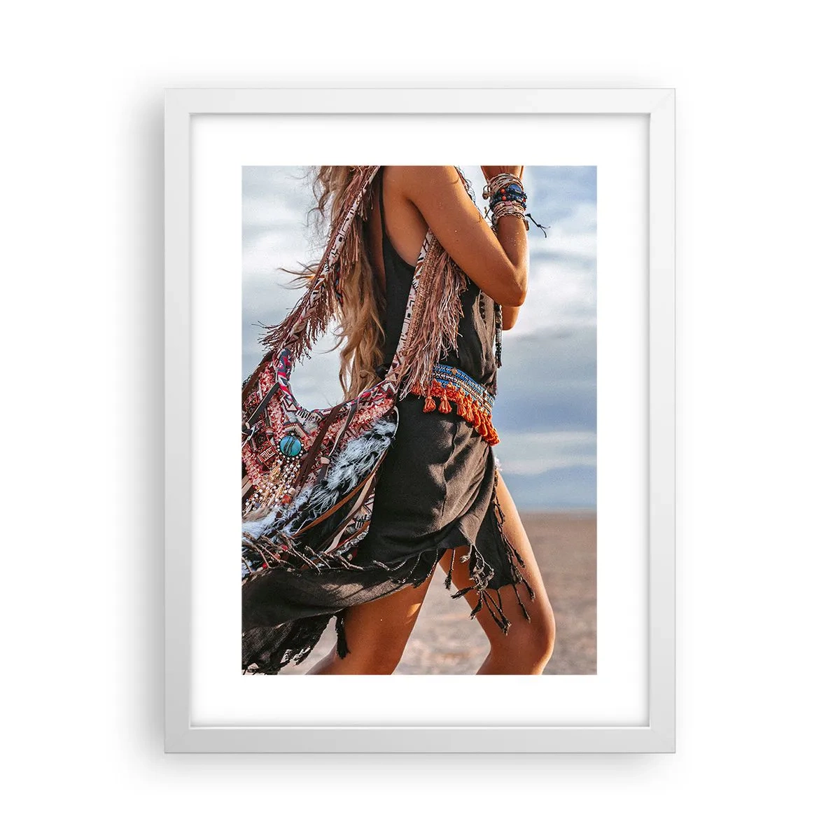 Plakat i hvid ramme - Shamanens pige - 30x40 cm