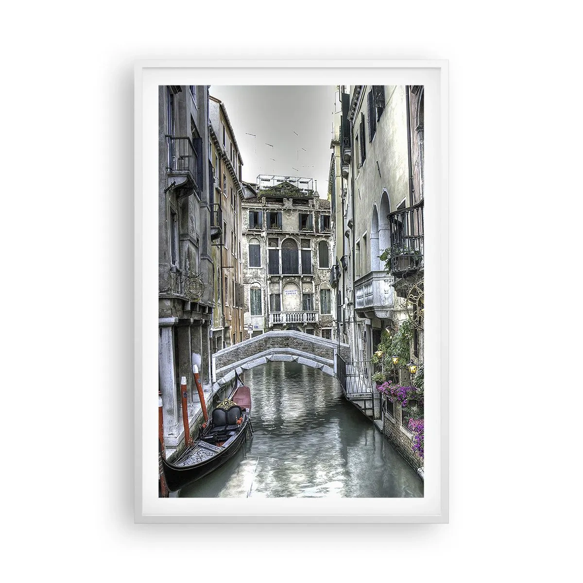 Plakat i hvid ramme - I århundreder i tavs drømmeri - 61x91 cm