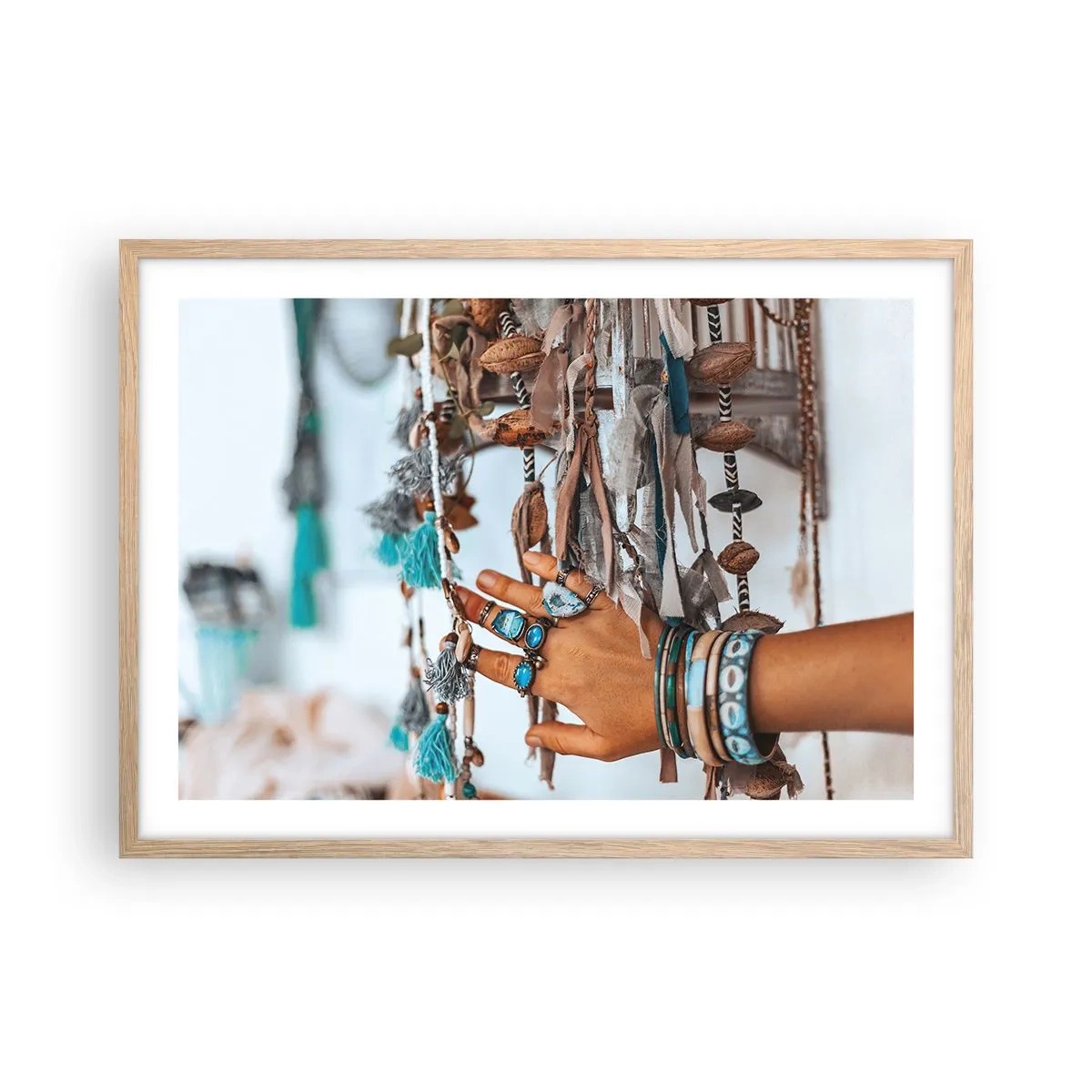 Plakat i ramme af lyst egetræ - Lokale skatte - 70x50 cm